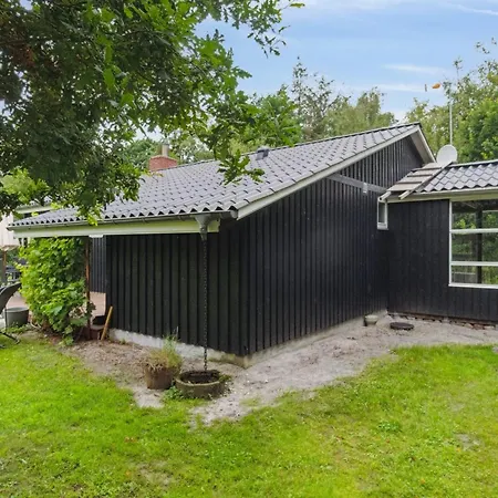 Ferienhaus Alkmar - From The Sea By Interhome